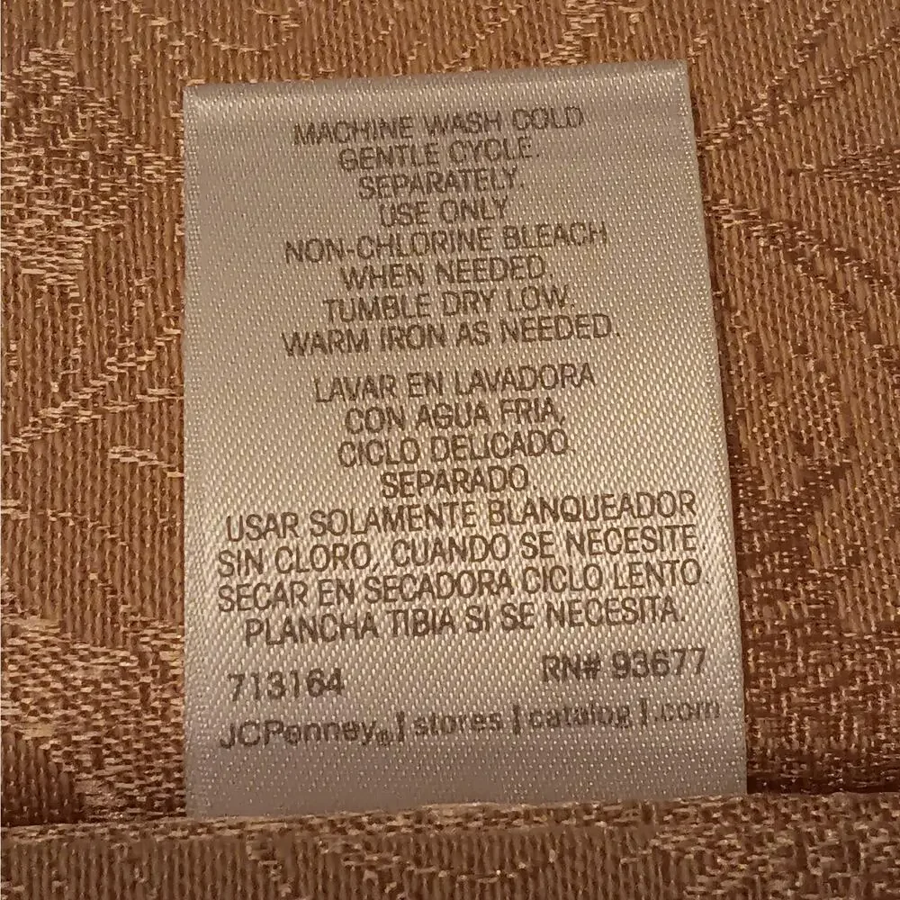 EUC JCPenney Home Collection 4 Gold Jacquard Print Square Cloth Napkins 20X20